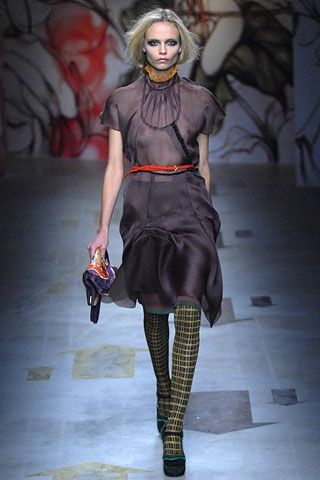 Fashion donna by Prada
