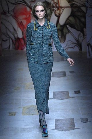 Abbigliamento attillato donna by Prada